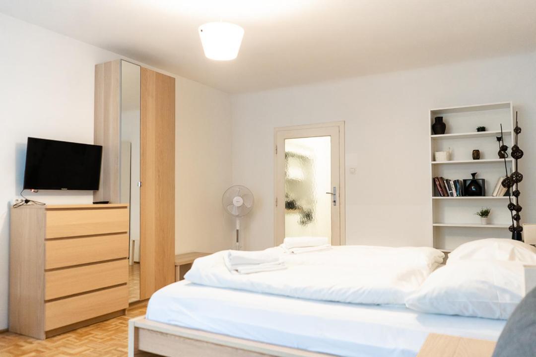 Central Living - Stephansdom Apartments Vienne Chambre photo
